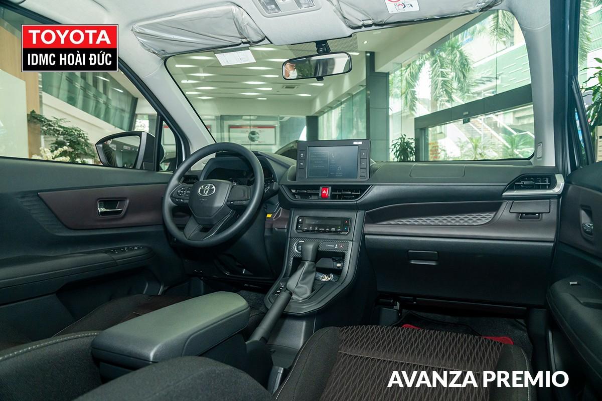 Toyota 𝐀𝐕𝐀𝐍𝐙𝐀 𝐏𝐑𝐄𝐌𝐈𝐎