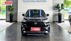 TOYOTA VELOZ CROSS